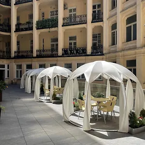 Hotel Mera ****